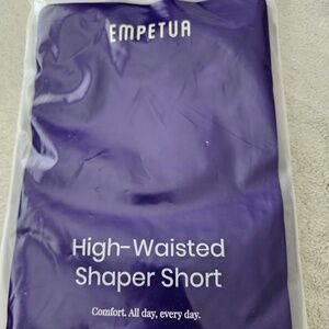BNWT - Empetua High-Waisted Shaper Short XL/XXL